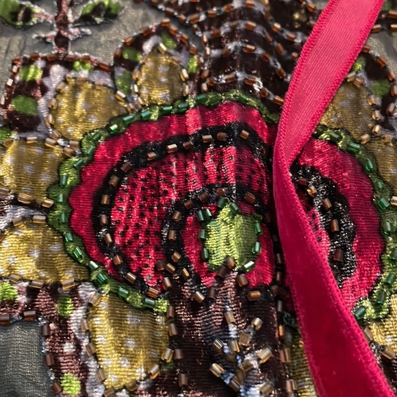 NWOT Denise camisole/sleeveless top. Size S. Pit to pit approx.16 inches - Picture 2 of 8